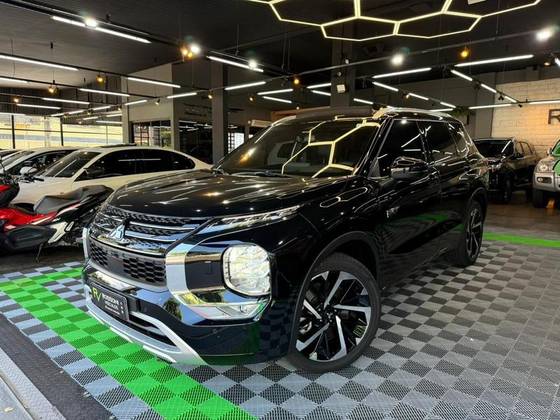 MITSUBISHI OUTLANDER 2.4 PHEV SIGNATURE S-AWC DHT